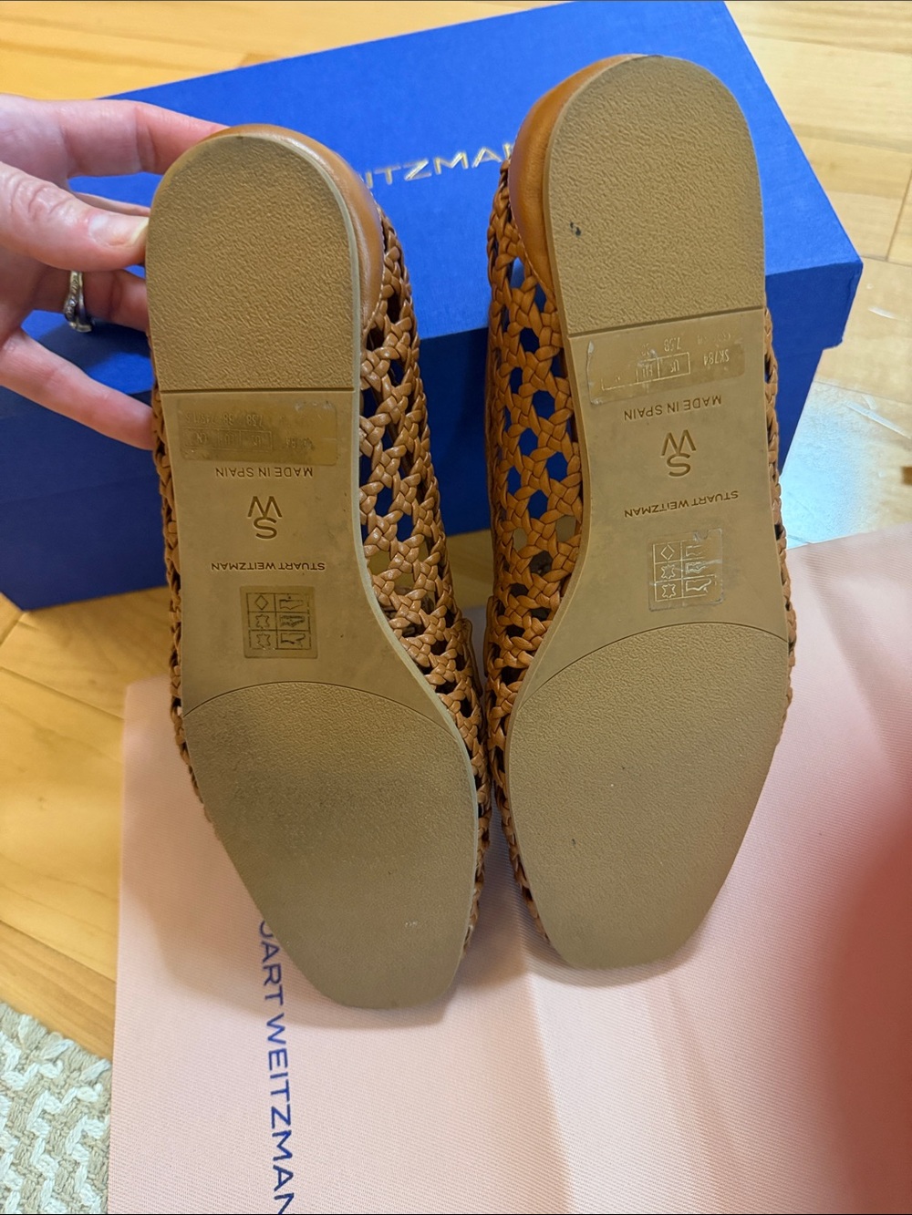 Stuart Weitzman Thea Woven Leather Penny Loafers in Cognac Brown size 38/7.5 B - Picture 3 of 4